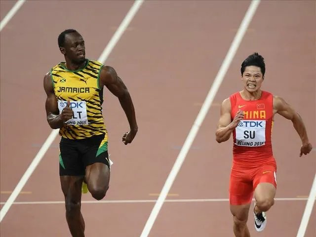 9秒98!苏炳添击败谢震业夺冠,这个成绩到底有多亮眼?