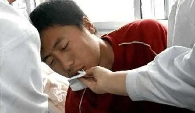 身体出现哪些症状,就说明你该排毒了呢?
