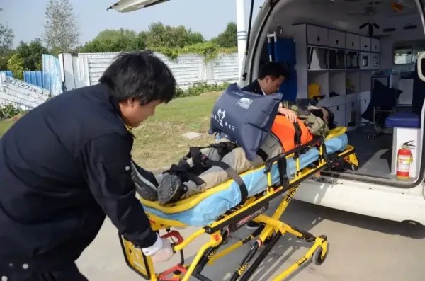 被忽视了30年的院前急救问题,该如何得到改善?