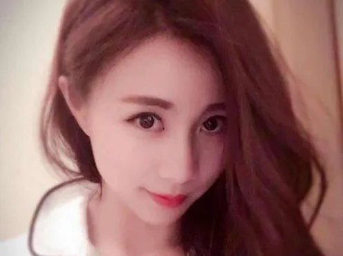 陈翔六点半球球叫什么名字 球球漏罩被按桌子上嘿嘿嘿