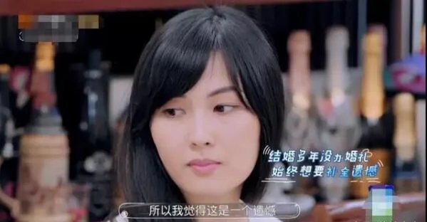 吴尊老婆曾独自拍婚纱照 丧偶式婚姻太可怕!
