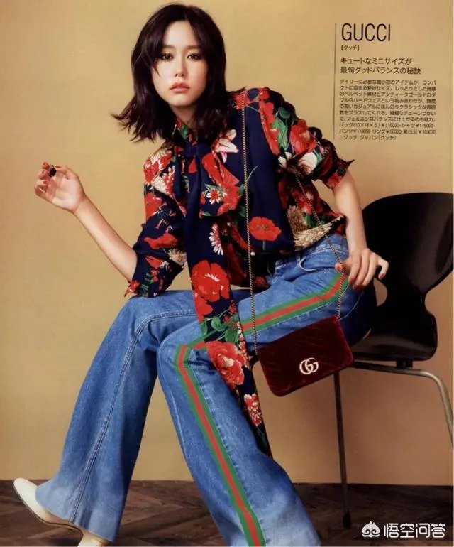 花色连衣裙现在还是否流行?现在的流行趋势是什么?