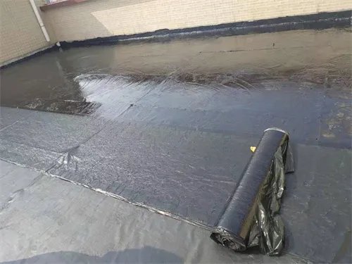 屋顶漏水找谁维修