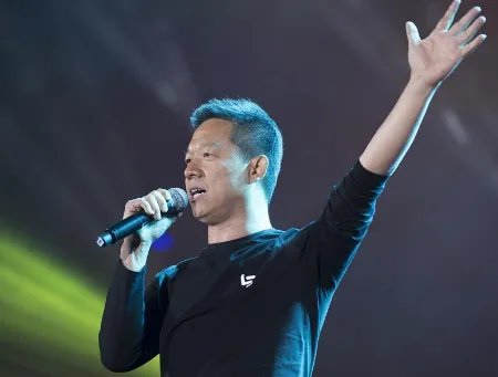 贾跃亭如何力挺柳传志?