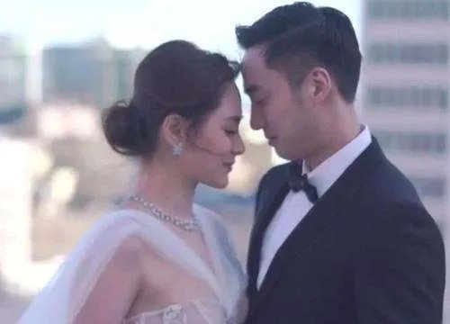 赖弘国和阿娇结婚至今，为什么他的经济状况一直备受质疑？