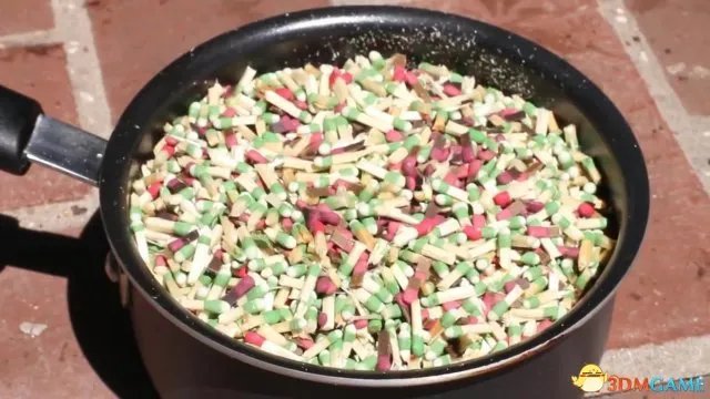 场面壮观!视频:如果6000根火柴同时烧起来会怎样