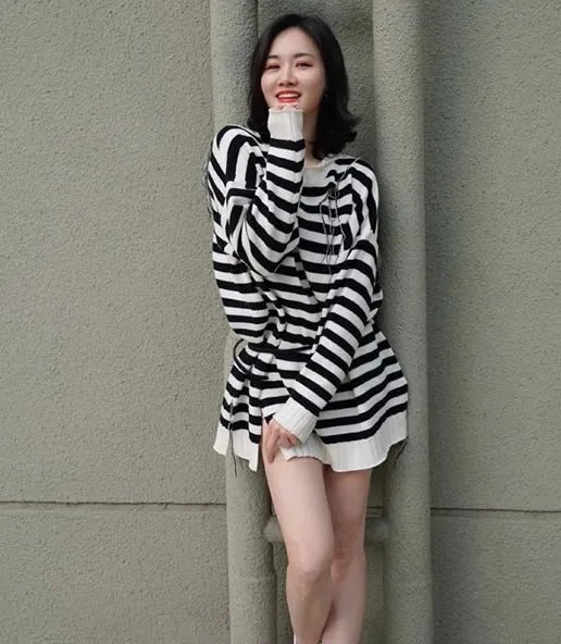邢宇菲和侯勇什么关系(附邢宇菲的图片写真照片)