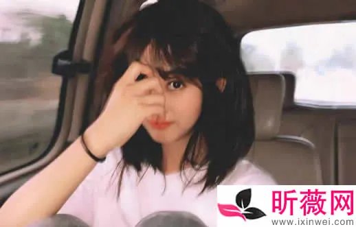 邢菲八卦资料简介及美照:校花邢菲素颜状态太迷人