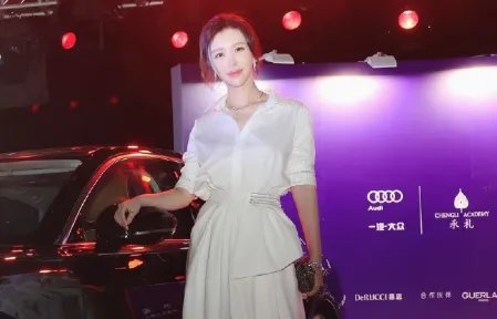 王石的老婆是谁？