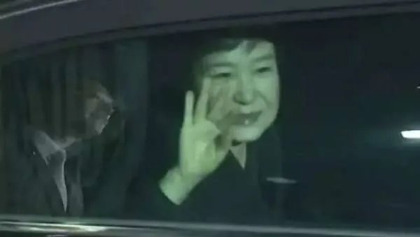 朴槿惠一审判决如何?