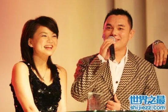 李湘前夫离婚原因，李厚霖打李湘现场图片曝光 