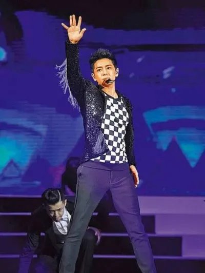 林志颖遭乘客投诉是什么情:网曝其耍大牌详情真相曝光