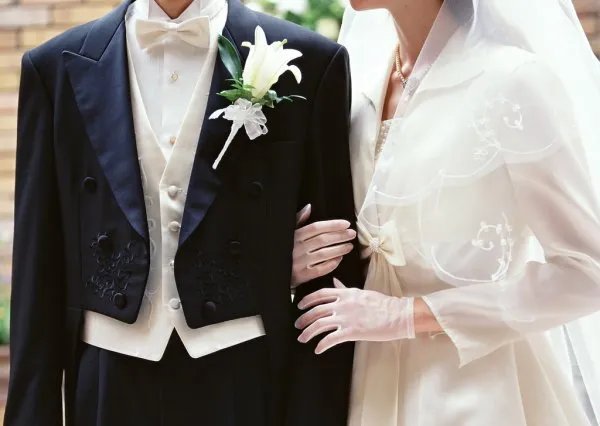 世界上结婚最久的夫妻男方去世,他们的感情怎么样?