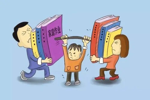 初二女生写作业写到凌晨3点,现在的学生为何压力这么大?