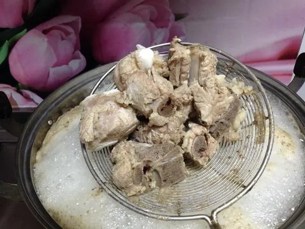 冬瓜炖排骨怎么做
