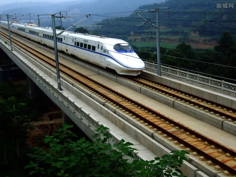 京沪高铁回应灵活票价 让旅客有更多选择