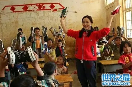 江一燕是不是白莲花,坚持支教8年竟是作秀