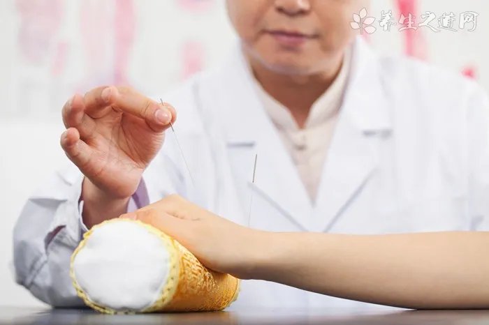 一分钟治牙疼,缓解牙疼的7个简单方法