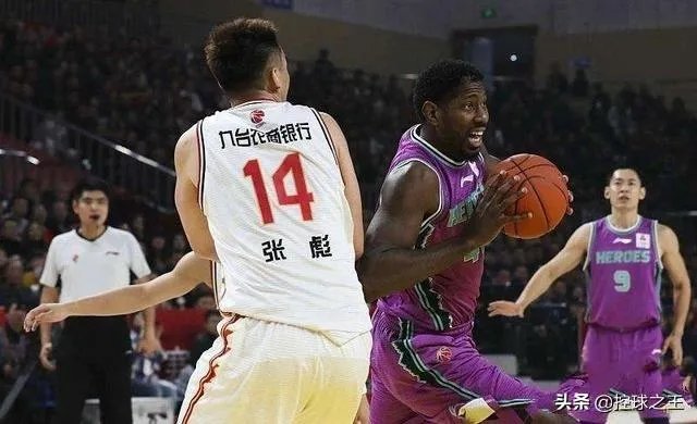 中国暂停外国人入境,CBA球队中还有很多外援没有回来怎么办?