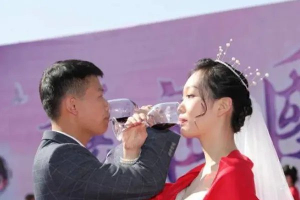 301对航天新人举办集体婚礼,为何网友也想结婚?