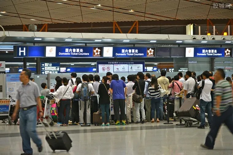 机场牛肉面卖78元 机场东西为什么那么贵