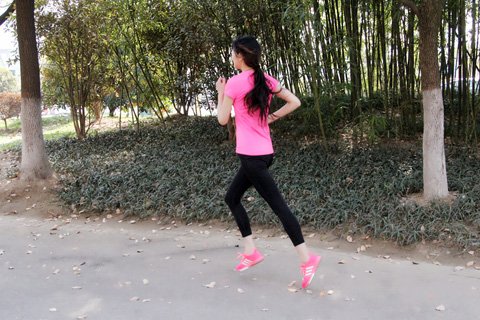 每天跑步多久能减肥