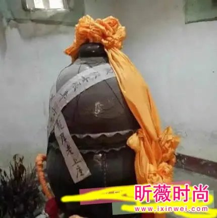 老和尚坐缸3年 开缸后震惊全场(图文)