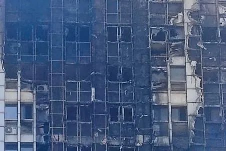 大连地标失火留黑色伤疤,给住户造成的损失该怎么办?