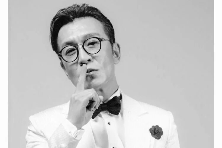一代名嘴李咏因喉癌去世？癌症竟成为职业病