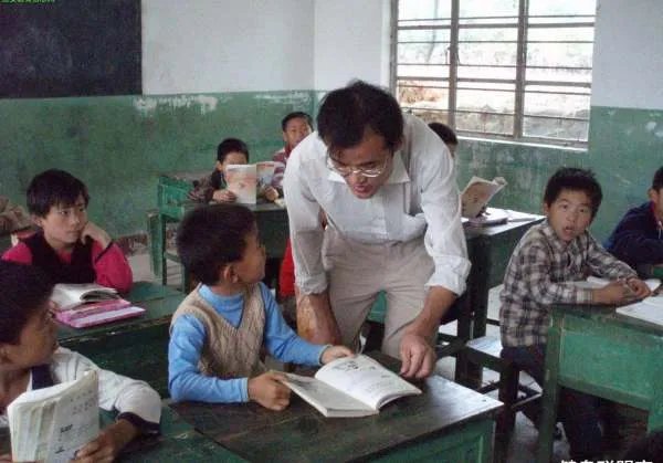 委员建议提升中小学男教师比例,你觉得有必要吗?