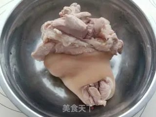 酱肘子