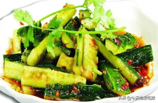 刀拍凉拌黄瓜怎么做好吃？