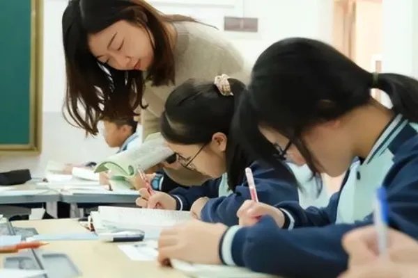 既的拼音字