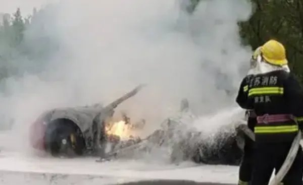 保时捷起火,车主死亡疑留千万家产!导致其死亡的真相是什么?