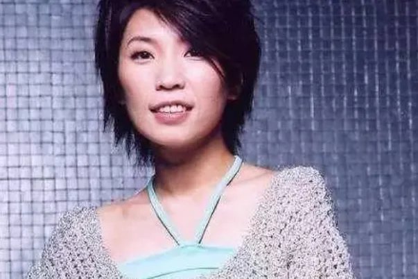 阿桑十大经典歌曲排行榜：《叶子》上榜，第一格外熟悉