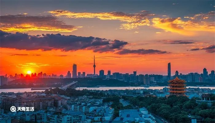 黄鹤楼哪一年建成