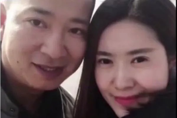 陈红军妻子曝与其的最后一次通话,你觉得他妻子是什么心情?