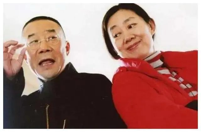 李雪健的妻子于海丹照片?