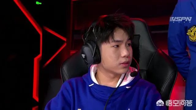 estar“花海五杀”登微博热搜,花海一战成名,战队实力大增,你看好estar吗?