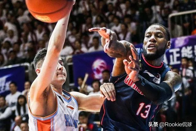 中国暂停外国人入境,CBA球队中还有很多外援没有回来怎么办?