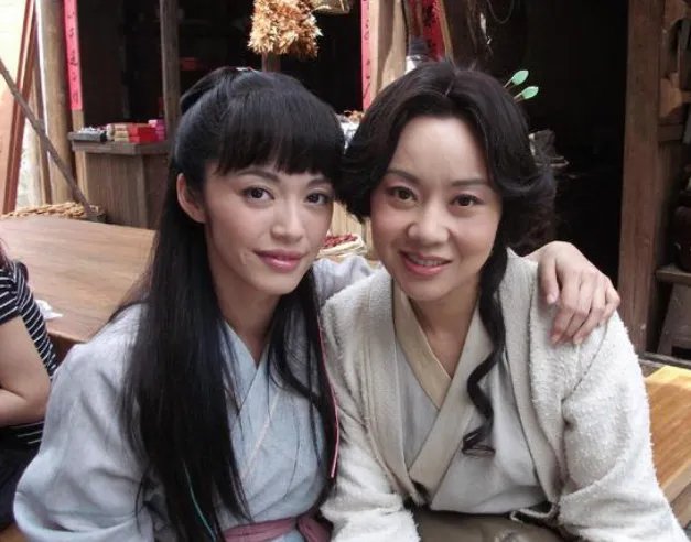 闫妮、姚晨新剧再次合作,两人的演技谁更胜一筹?