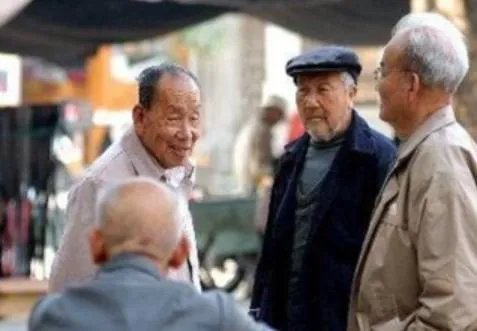 中国6个年轻人养1个老人,老龄化究竟有多可怕?