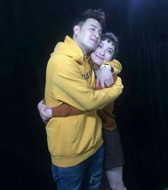 潘玮柏送吴昕项链的寓意是什么?