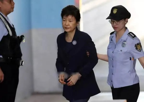 朴槿惠一审判决如何?