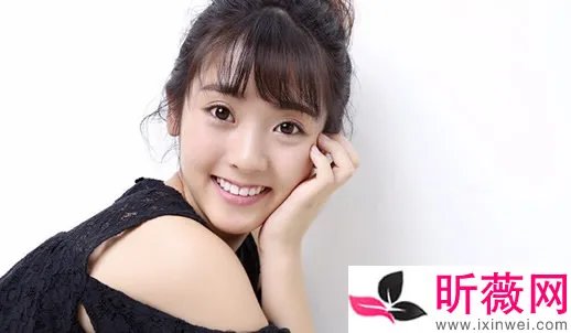 邢菲八卦资料简介及美照:校花邢菲素颜状态太迷人