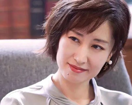 刘敏涛把微博头像换成了华晨宇的丑照,刘敏涛为何这么做?