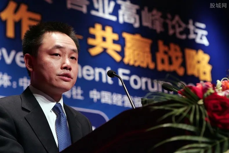 国美黄光裕明年出狱回归 网友：又是愚人节玩笑