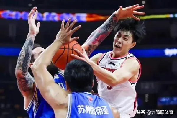 中国暂停外国人入境,CBA球队中还有很多外援没有回来怎么办?