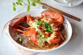 蒜蓉蒸龙虾