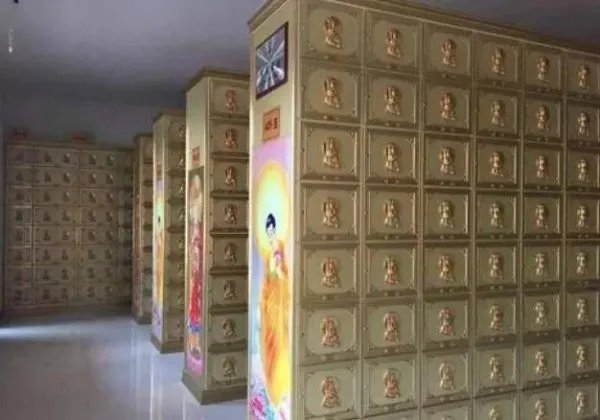 天津一小区住十万个骨灰盒,那这个小区还能住人吗?